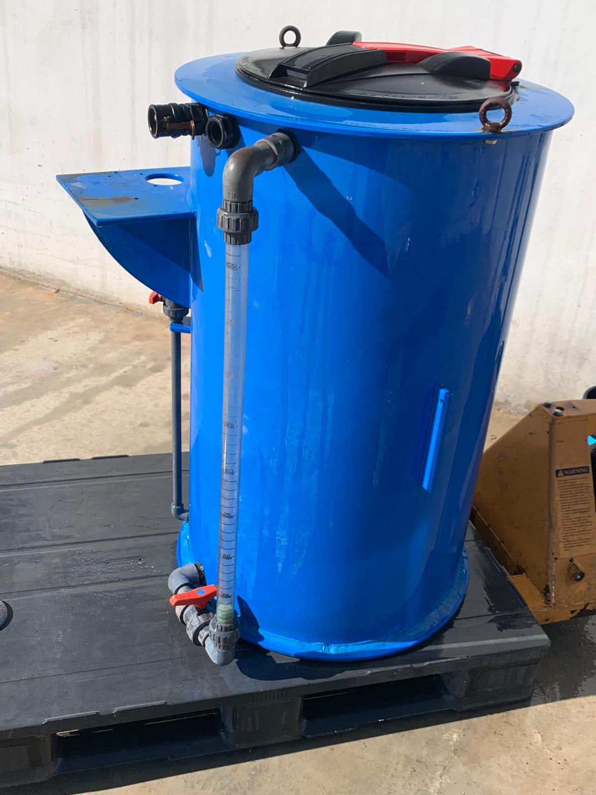 Soldadura de plástico profesional para reparación de palots y boxes dañados en sector agrícola de Murcia